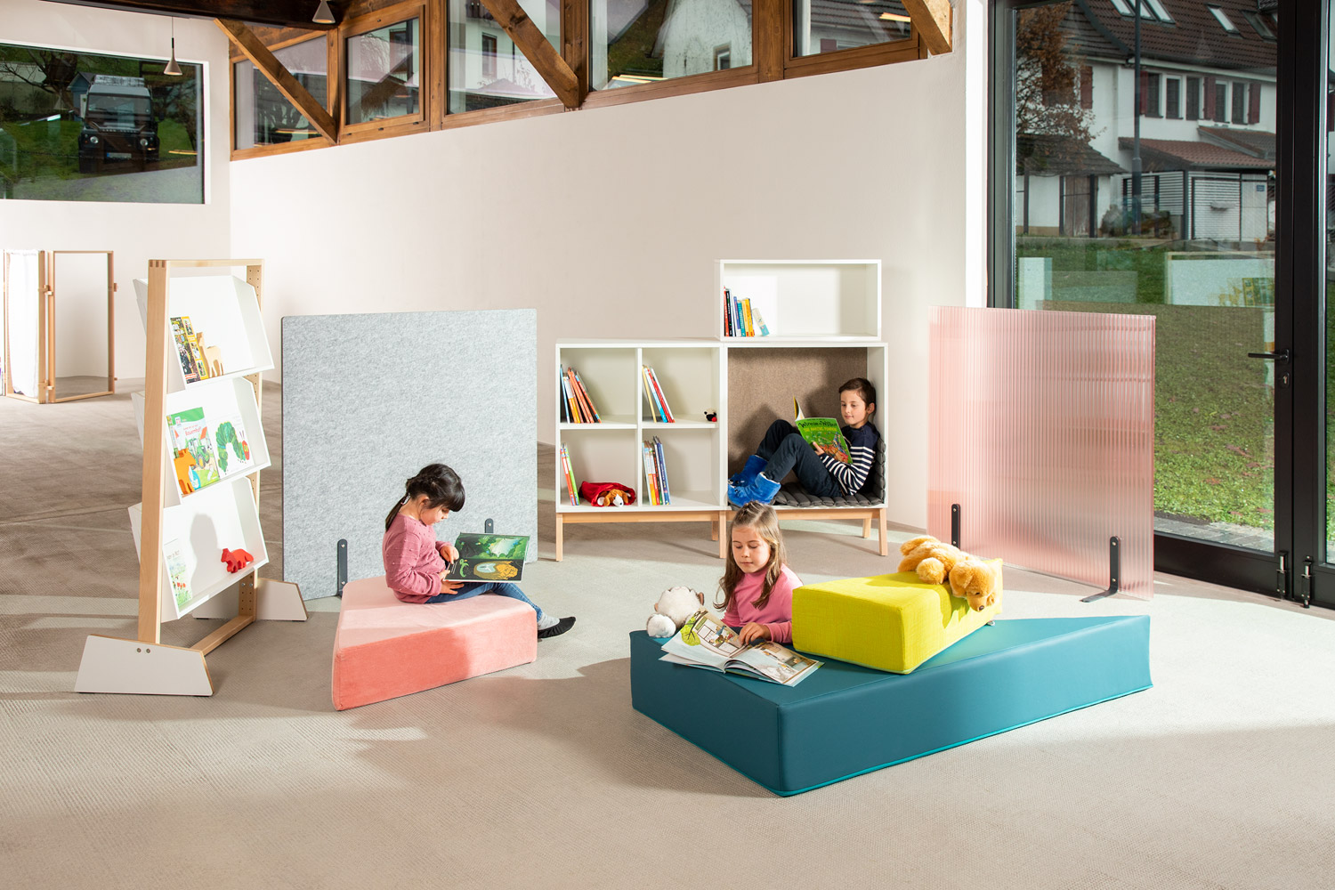 Spielrahmen mit Sonderrückwand innen, Nadelvlies, Breite 80 cm