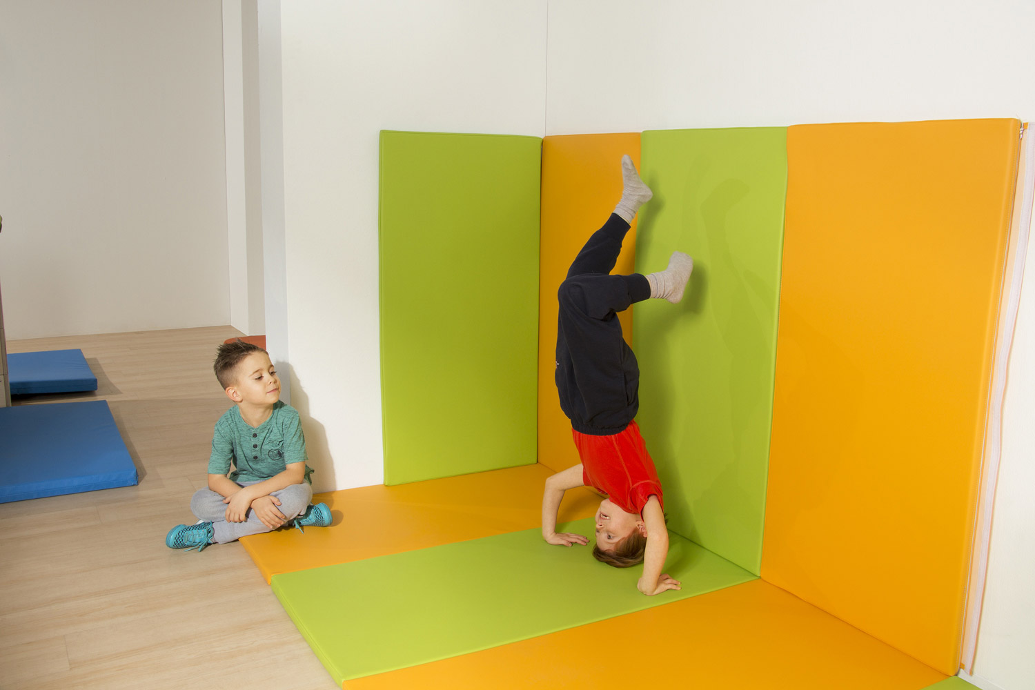 Wand- und Bodenmatte grün