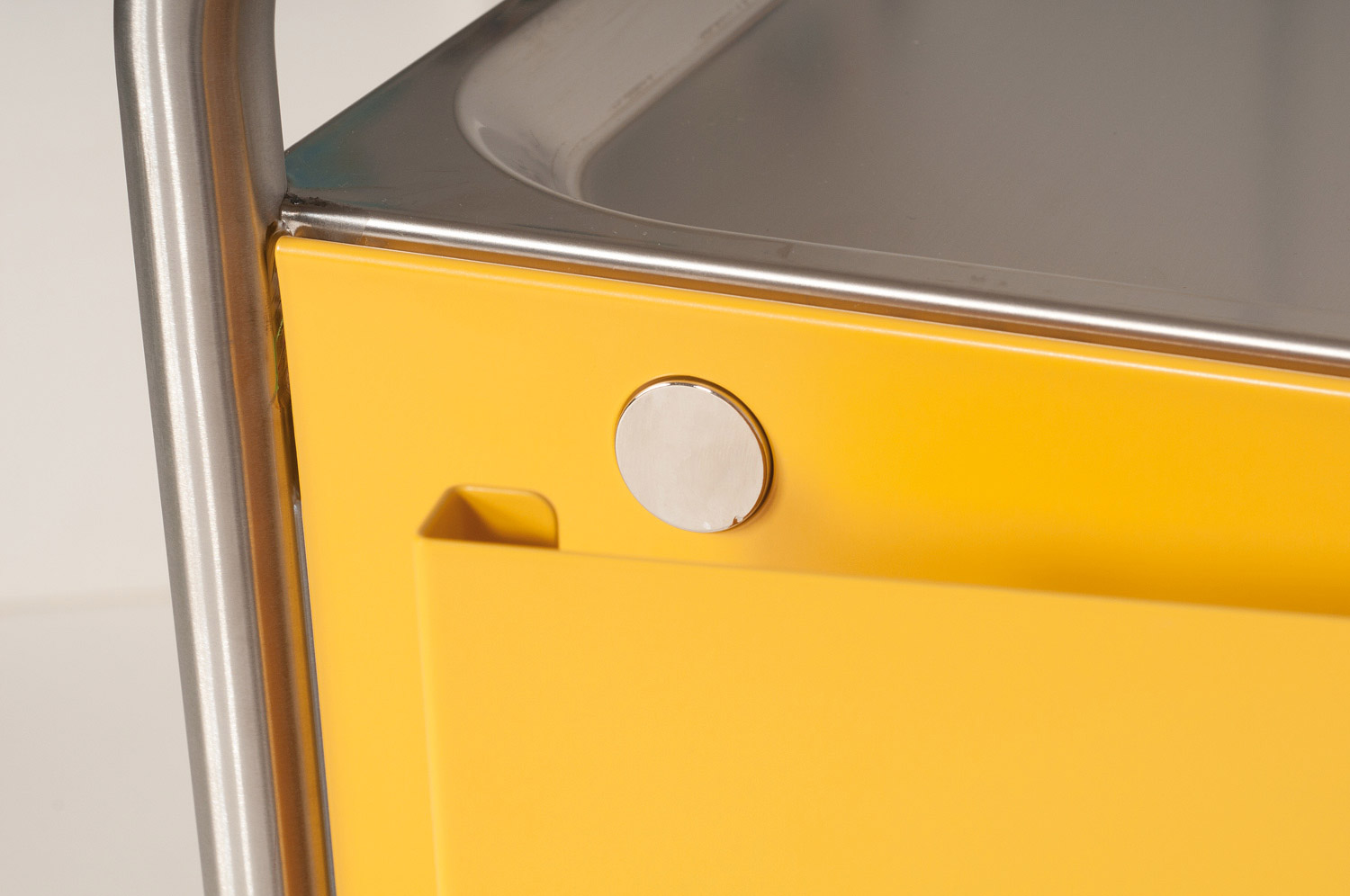 Blanco Metallservierwagen mit Verkleidung ginstergelb